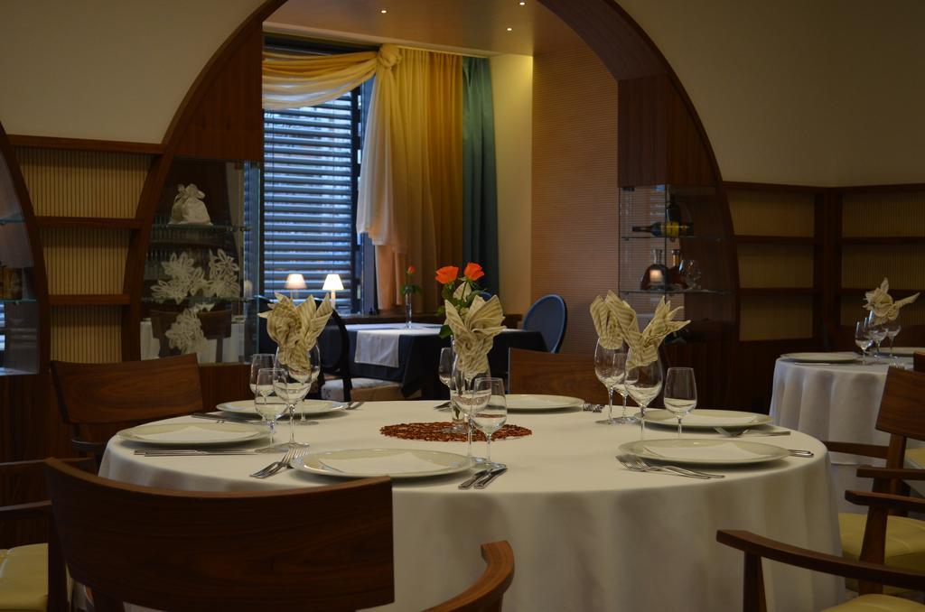 Hotel Jozef Idrija Esterno foto